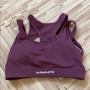 Alphalete Surface Keyhole Bra - XS